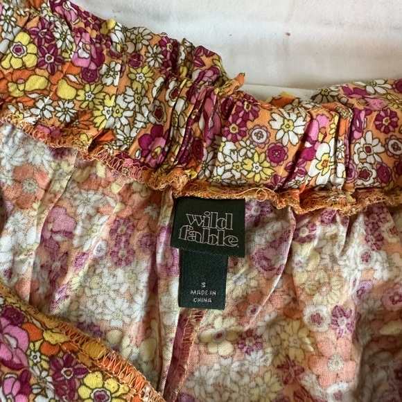 wild fable high-waisted pink and orange floral flutter shorts - Picture 6 of 7